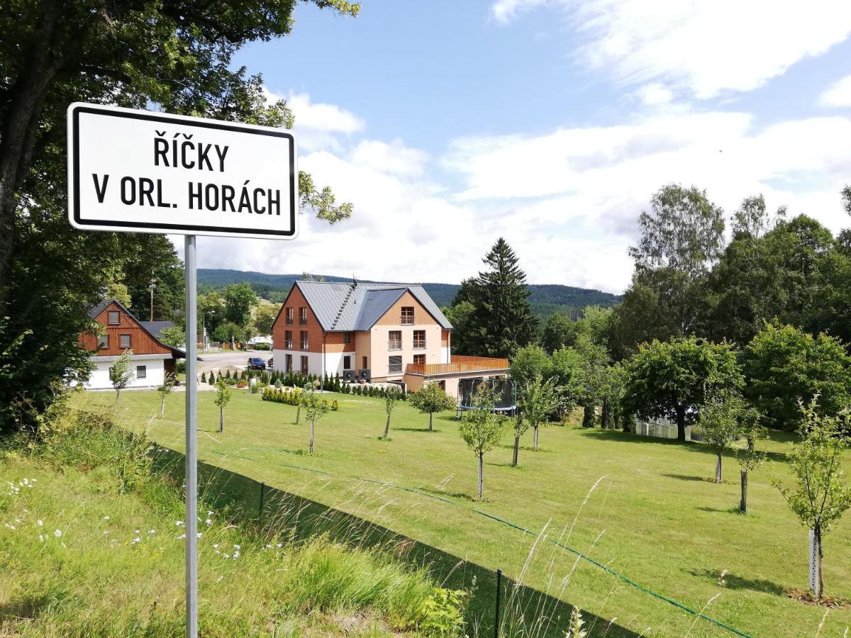 Apartmany Ricky Exteriör bild