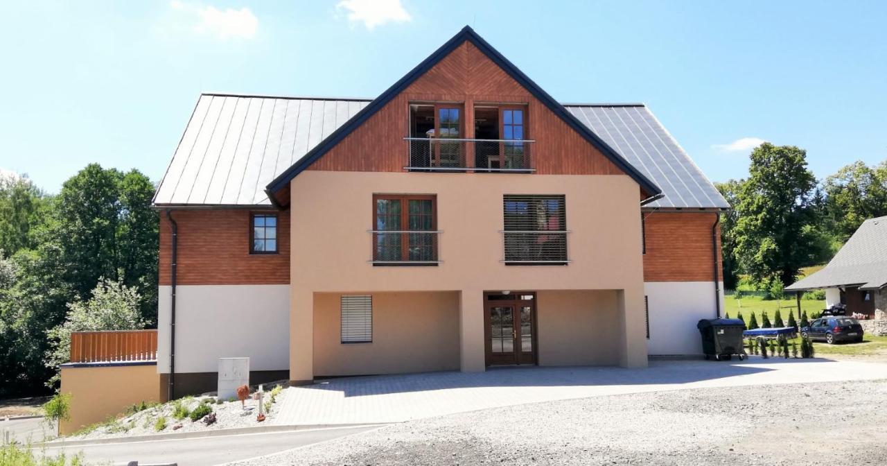 Apartmany Ricky Exteriör bild