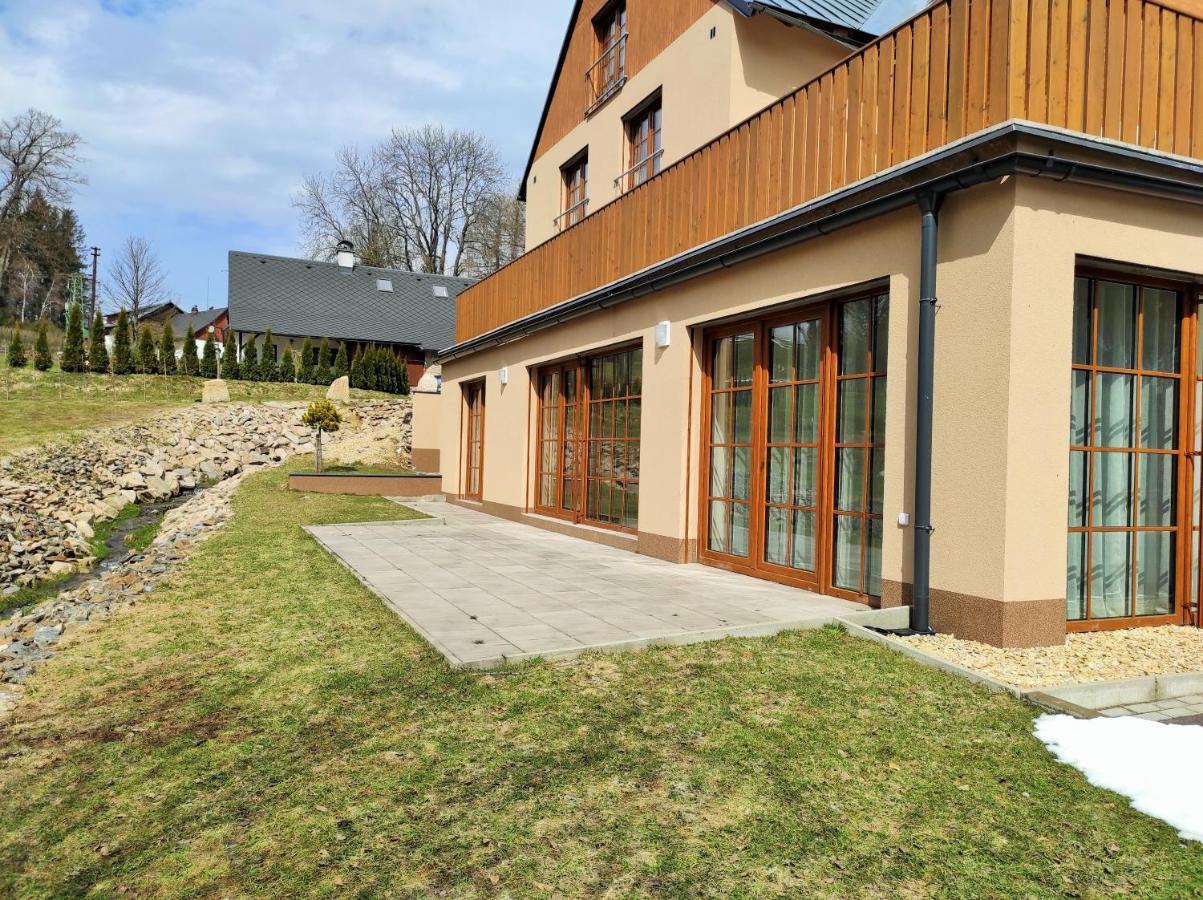 Apartmany Ricky Exteriör bild